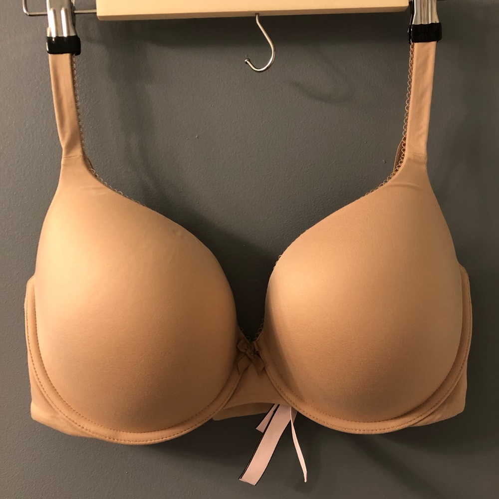 34DDD Victorias Secret Body Bra